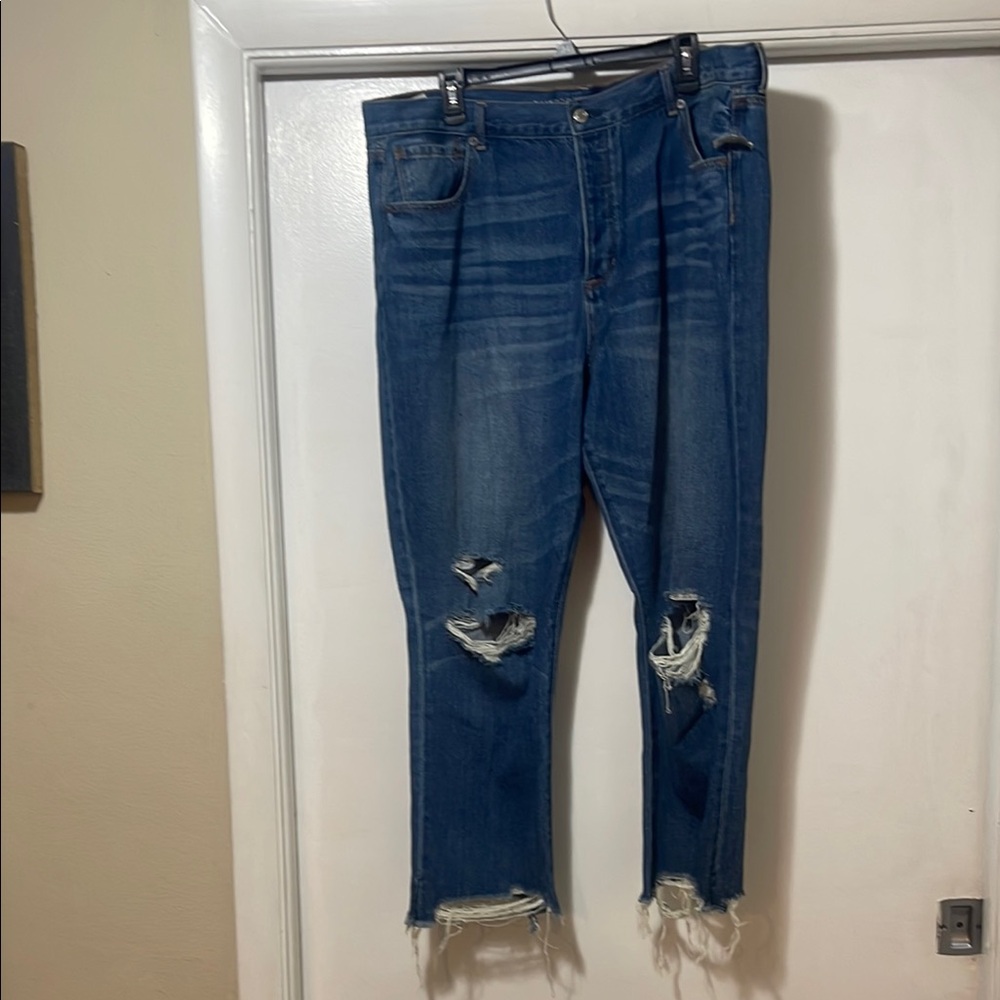 American Eagle Outfitters Blue Distressed Ankle Jeans